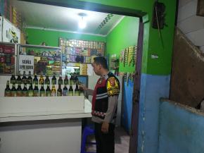 Antisifasi Gukamtibmas Diwilayah Hukum Pqolsek Tempuran, Personil Himbau Toko Jamu Agar Tidak Menjual Miras
