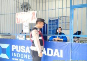 Kunjungi Bank Pusat Gadai Gempol Patroli Prekat Polsek Banyusari di Siang Hari