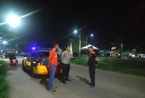 Polres Karawang, Unit Samapta Polsek Kotabaru Lakukan Patroli Jalur Rawan Guantibmas Malam Hari