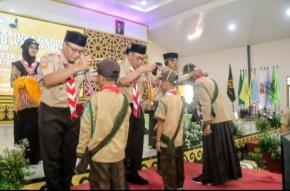 Ketua Kwarcab Kukuhkan 529 Pramuka Garuda Warungkiara, Menyiapkan Tunas Bangsa Menuju Indonesia Emas