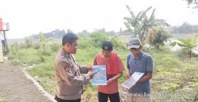 Polsek Banyusari Melaksanakan Sosialisasi QR Barcode ke Masyarakat Pengaduan Divisi Propam Polri Bidpropam Polda Jabar

