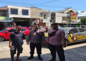 Cegah C3 dan Premanisme Siang Hari Patroli Po?sek Cikampek Sasar Pasar Tradisional Cikampek