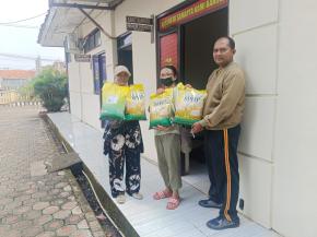 Polsek Purwasari Sediakan Beras SPHP Murah Untuk Masyarakat se-Kecamatan Purwasari