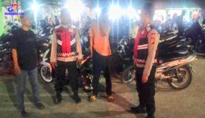 Gencar Aipda Yuli Personel Polsek Lemahabang Sosialisasikan Pelarangan Knalpot Tidak Sesuai Spesifikasi Teknis