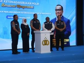KAPOLRES SUBANG HADIRI PERESMIAN DESK KETENAGAKERJAAN POLRI, PERKUAT PERLINDUNGAN BAGI BURUH DAN PEKERJA