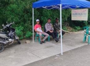 Bhabinkamtibmas Polsek Telukjambe Timur Lakukan Sambang Door to Door ke Warga Desa Purwadana
