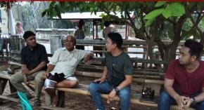 Personel Polsek Lemahabang Imbau Calkades Pulokalapa Untuk Tetap Pertahankan Kamtibmas Jelang Pilkades