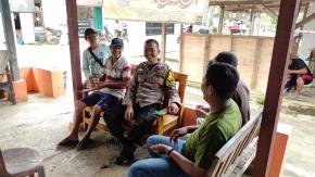 Bhabinkamtibmas Polsek Telagasari Beri Warga Himbauan Mengenai Ancaman TPPO