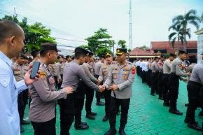 Usai Lebaran, Kapolres Karawang Pimpin Apel dan Halal Bihalal: Evaluasi Ops Ketupat 2026 Berjalan Sukses