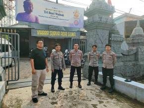Kapolsek Rengasdengklok, Pimpin Pengamanan, Pelaksanaan Hari Raya Waisak 2570TB/2026 di Vihara Surya Adhi Guna