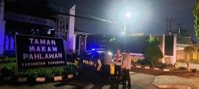 Polsek Klari Patroli Dini Hari di Perbatasan Antara Kecamatan Klari dan Kecamatan Purwasari