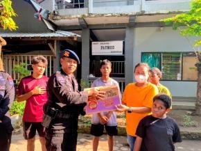 Sambut HUT RI ke-81, Brimob Polda NTB Berbagi Sembako ke Dua Panti Asuhan