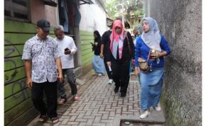 Tim Monev Kecamatan Cikole Kota Sukabumi Meninjau Pelaksanaan P2RW di Kelurahan Kebonjati