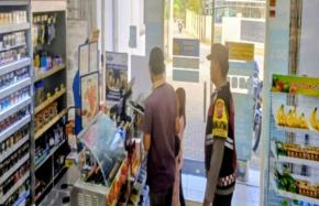 Personil Polsek Tegalwaru Giat Patroli Siang Monitor Minimarket Loji Pantau dan Awasi Aktivitas ,Cegah Pekat
