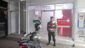 Cegah GU Kamtibmas di Mesin ATM CIMB NIAGA Batujaya oleh Anggota Polsek Batujaya