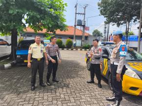 Cegah C3 Siang Hari Patroli Polsek Cikampek Pesan Kantibmas Security Puskesmas