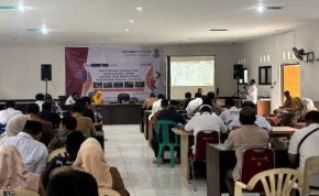 Personil Polsek Klari Menghadiri Kegiatan Pertemuan Konsultasi Masyarakat Terkait Kajian Sempadan Sungai Citarum