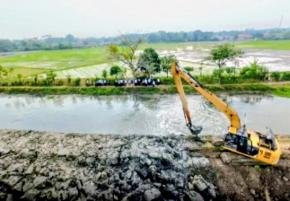 Menjaga Air Tetap Mengalir, Pemkab Bekasi Percepat Pembenahan Irigasi untuk Lindungi Lahan Pertanian