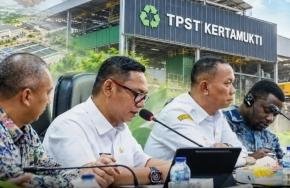 Pemkab Bekasi Perkuat TPST Kertamukti, Dorong Pengelolaan Sampah yang Lebih Baik