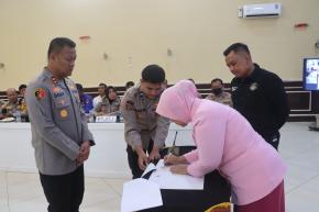 Polres Subang Teken MoU Program Makan Bergizi Gratis Bersama Yayasan Kemala Bhayangkari dan CV. Sutan Raya Abadi