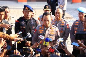 Presiden Kunjungi Polisi Korban Kerusuhan, Polri Janji Pulihkan Keamanan dan Tangkap Pelaku