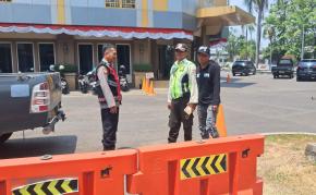 Polsek CIampel, Aipda Asep Saepudin Melaksanakan Patroli Dialogis Antisipasi C3 dan Kejahatan Lainnya DiWilayah Kec.Ciampel Karawang.