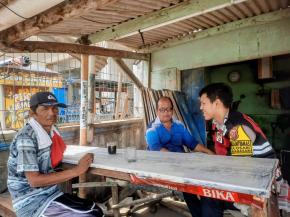 Upaya Bhabin Polsek Telagasari Sampaikan Himbauan TPPO Kepada Masyarakat Binaan