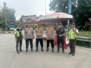 Giat Pelaksanaan Ops Lilin Kapolsek Banyusari Kembali PAM Natura 2025 Pos PAM Rest Area KM 62 Tol Jakarta - Cikampek Karawang