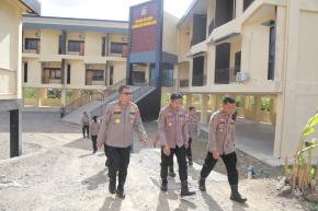 Kapolda NTB Tinjau Polsek Kawasan Mandalika, Pastikan Kesiapan Pengamanan MotoGP 2025