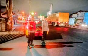 Pastikan Wilayah Hukum Klari Aman, Polsek Klari Intensifkan Patroli Malam Ke Sejumlah Tempat Rawan Kriminalitas
?