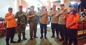 Polsek Rengasdengklok Berikan Pelayanan dan Pengamanan Ibadah Natal di Gereja Bhetel Indonesia (GBI)