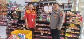 Antisipasi Gangguan Kamtibmas, Polsek Jatisari Patroli Siang Sambangi Alfamart