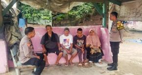 Cegah TPPO, Polsek Rengasdengklok, Laksanakan Sosialisasi Kepada Warga Masyarakat Desa Kalangsari