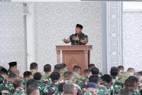 MENEGUHKAN HATI DI BULAN SUCI, PANGKORMAR PIMPIN KULTUM PENUH INSPIRASI