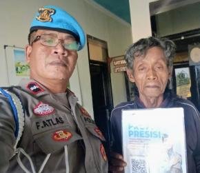 Polsek Banyusari Melaksanakan Giat Sosialisasi QR Barcode ke Masyarakat Pengaduan ke Divisi Propam Polri Bidpropam Polda Jabar