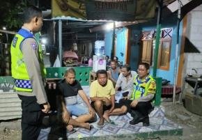 Sambang Pos Ronda Salah satu cara Efektif Menyemangati Warga Untuk Melakukan Jaga Malam