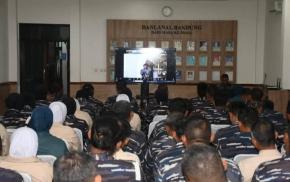 Perkuat Iman, Tumbuhkan Semangat Cinta Tanah Air Prajurit Lanal Bandung Gelar Vicon Kausri Agama