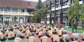 Menanamkan Jiwa Kepemimpinan Sejak Dini, Kodim 0619 Purwakarta Bina Pelajar SMKN 2 