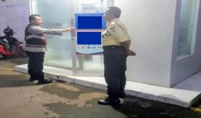 Personel Polsek Lemahabang Laksanakan Patroli KRYD Malam Di Obyek Vital Di Wilayah