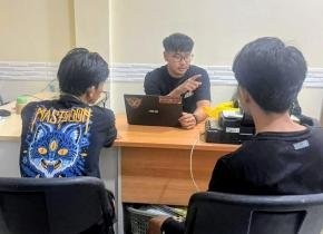 Satresnarkoba Polres Karawang dipimpin AKP Ferlyanto, amankan 16.590 butir obat keras tertentu disita dari 4 Pelaku.