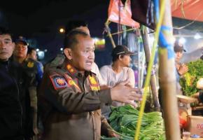 Malam Pertama Relokasi PKL Cikarang Utara Berjalan Kondusif, Lalu Lintas di Simpang SGC Kembali Lega