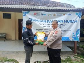 Di Mako Polsek Tempuran Kembali Laksanakan Penyaluran SPHP Gerakan Pangan Murah Dilaksanakan Personil.