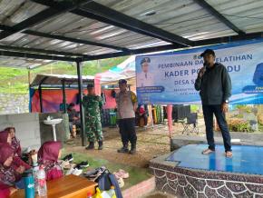 Tingkatkan Kapasitas Kader, Bhabinkamtibmas Desa Sukaharja Gelar Pembinaan Posyandu di Kawasan Gunung Goong