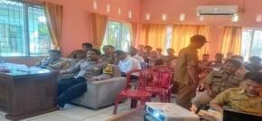 Bhabinkamtibmas Desa Cikalongsari Hadiri Minggon Kecamatan Jatisari, Bahas Kamtibmas hingga Pencegahan Stunting