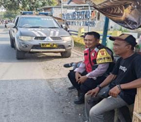 Gelar Jumat Curhat, Polisi Banyusari Dengarkan Keluhan Warga