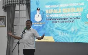 101 Kepala Sekolah SD dan 5 SMP Di Sumedang Dirotasi, Kepala Sekolah Harus Membuat Perubahan di Sekolah
