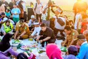 Puluhan Tahun Menanti, Warga Bobos Kini Rayakan Jalan Mulus dengan Syukuran