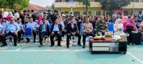 Sinergitas TNI-Polri Monitoring Pelepasan Siswa di SMKN 3 Karawang
