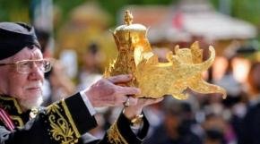 Kirab Mahkota Binokasih, Menjaga Warisan Leluhur dan Menyatukan Tatar Sunda 