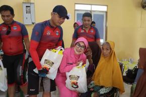 Gowes Kamtibmas Kapolres Lombok Utara Sambangi Desa Segara Katon, Perkuat Silaturahmi dan Pelayanan Sosial